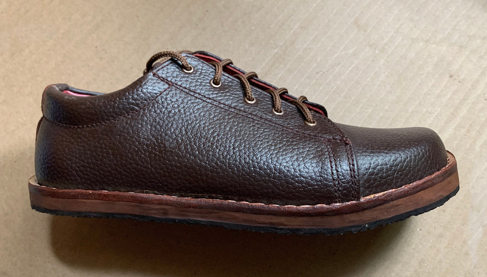 Barefoot Transition Leather Lace-Ups with Tire  Soles (UK8/EU42/US8.5) 9LC