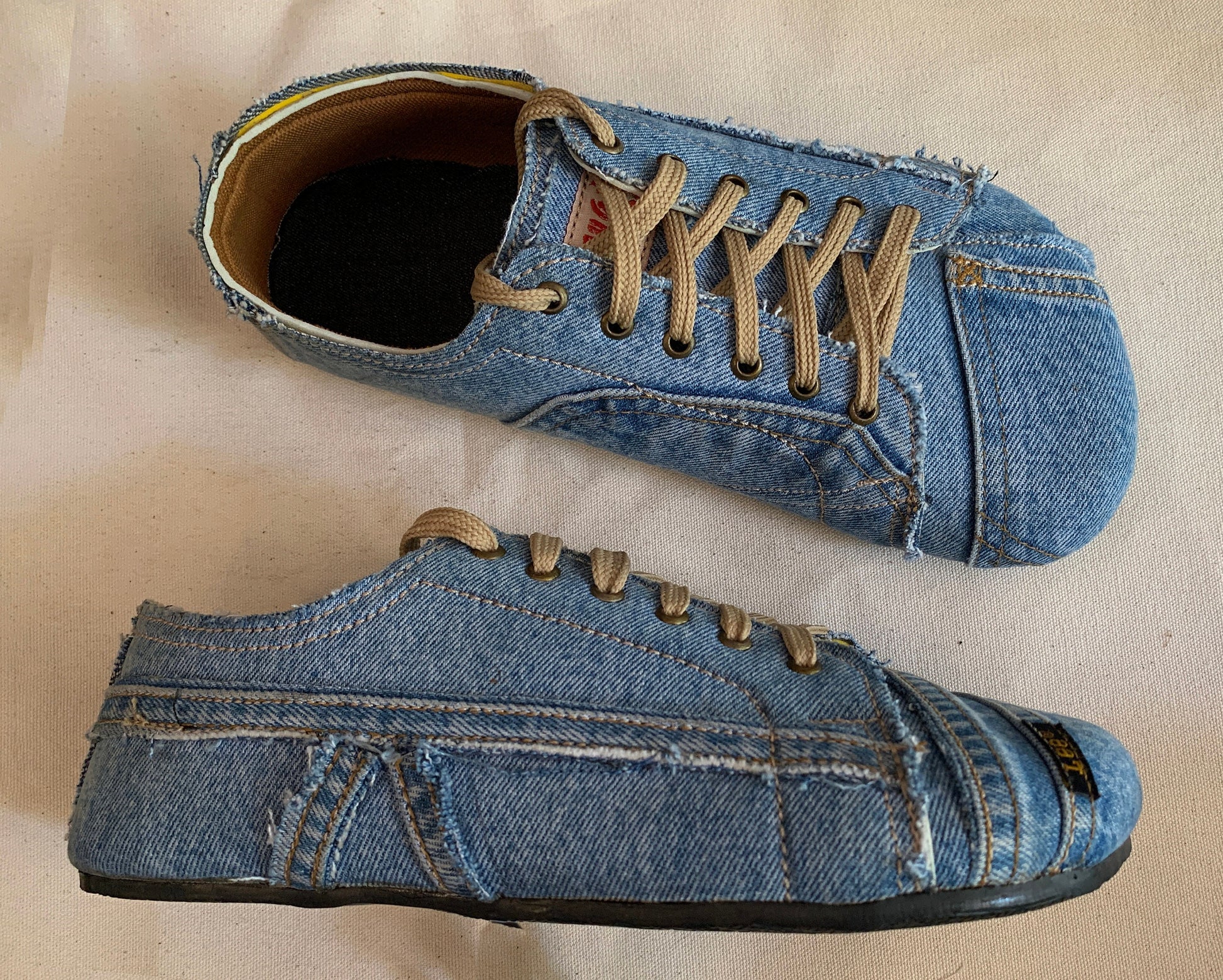 Upcycled Denim Vegan Sneakers: Tire Sole, Barefoot Feel, US 9 / EU 42 9LC