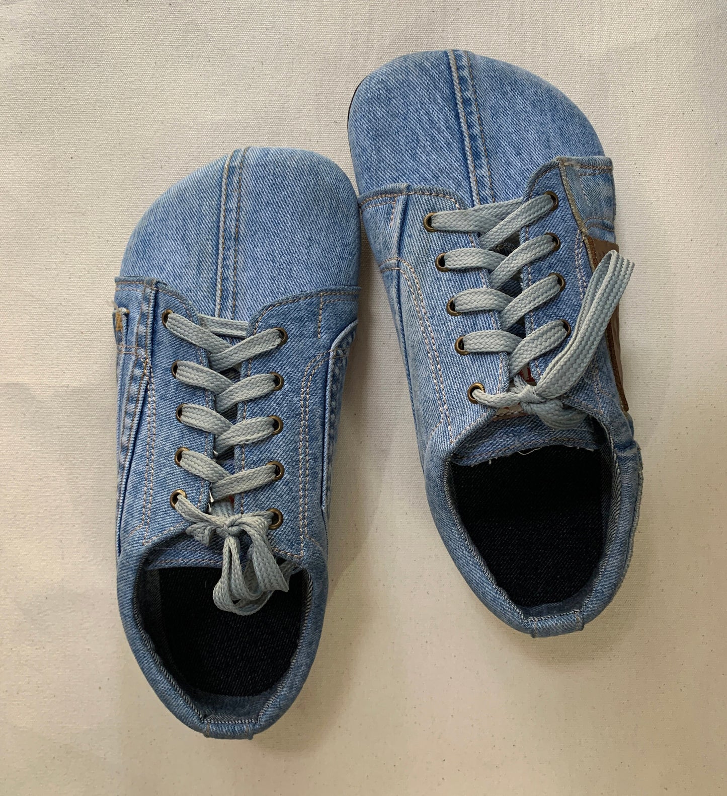 Upcycled Denim Vegan Sneakers, Tire Sole, Barefoot Feel (US9 / EU 42) 9LC