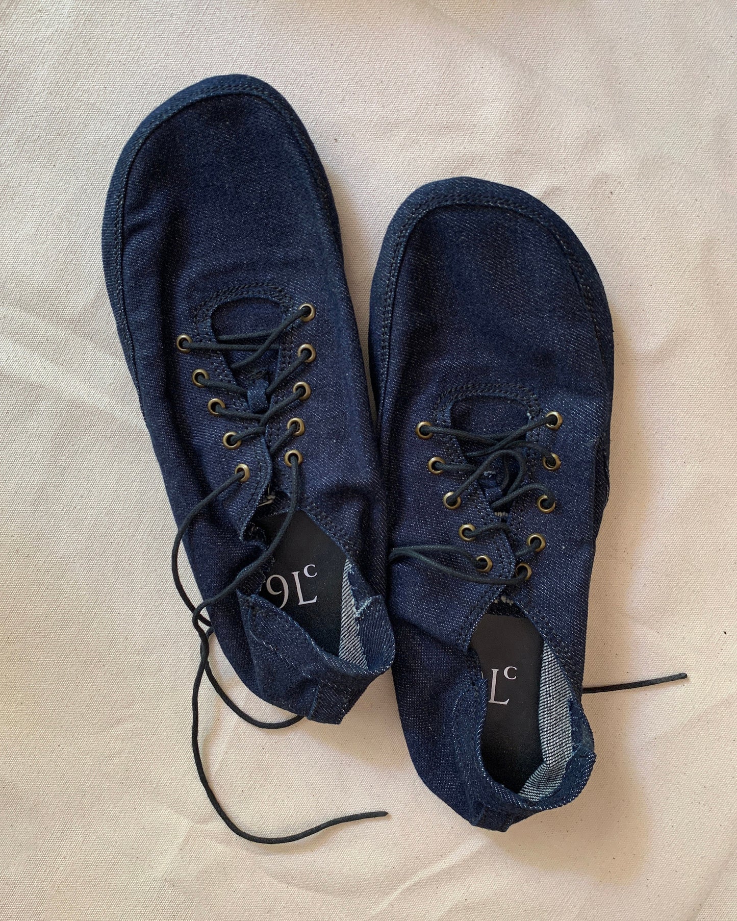 Upcycled Denim Vegan Barefoot Sneakers: Tire Sole, US 10 / EU 43 9LC