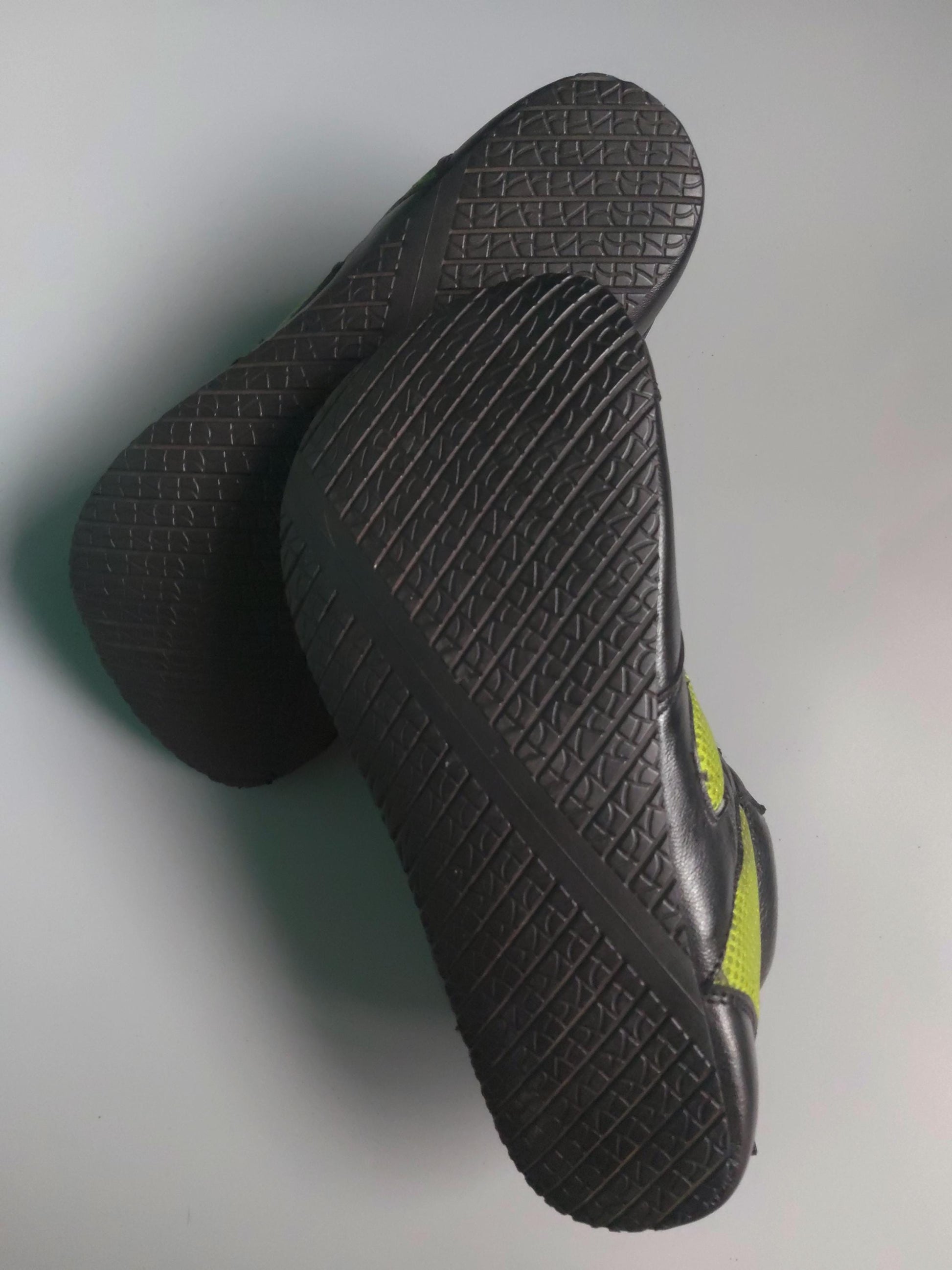 Retro Vibe Barefoot Sneaker I Lightweight and Flexible I US Size 9 I EU 42 I UK 8.5 I One of a Kind I Customisation Available I Zero Drop 9LC