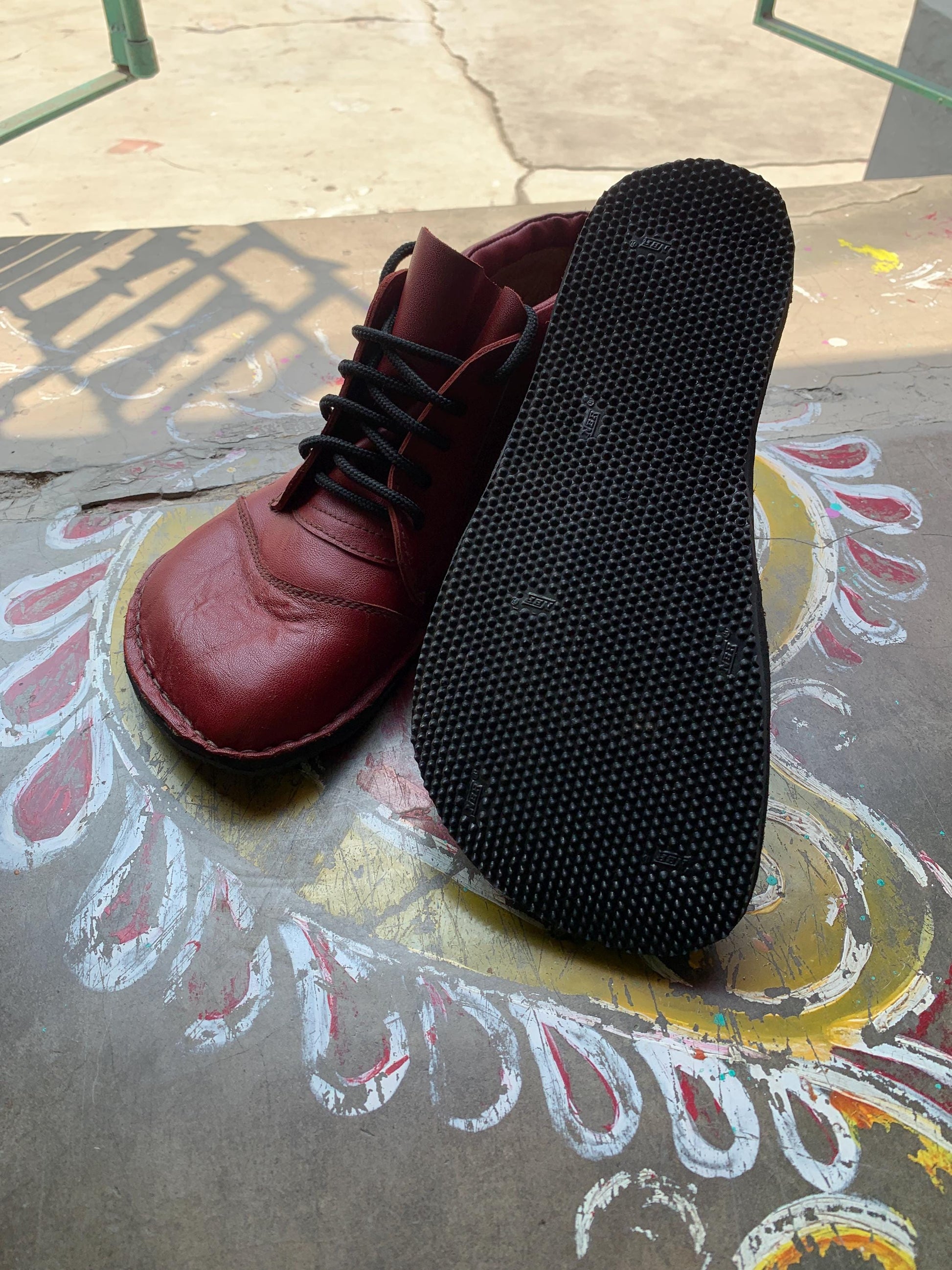 Ruby Leather Barefoot Shoe / Wide Foot Shoe I UK9/EU43/US10 9LC