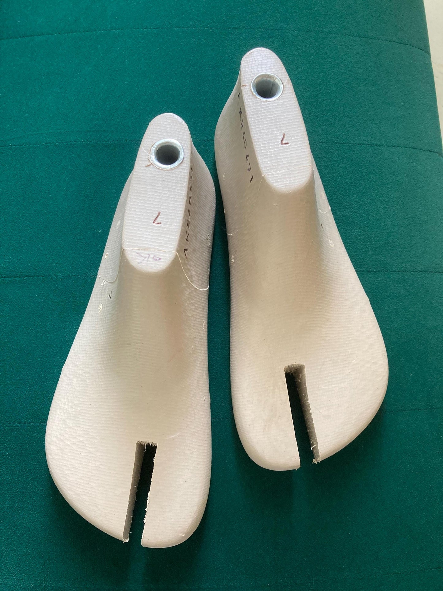 Barefoot Tabi Shoe Last - Made to Order 9LC