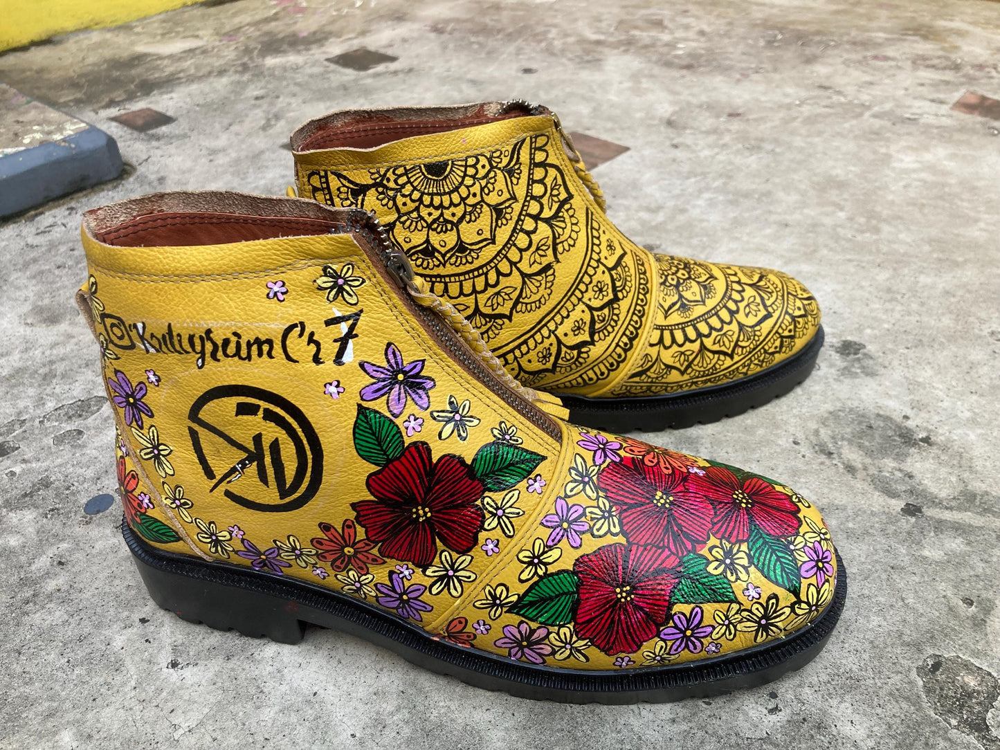 Custom Leather Shoes: Hand-Painted Design, Made to Order 9LC