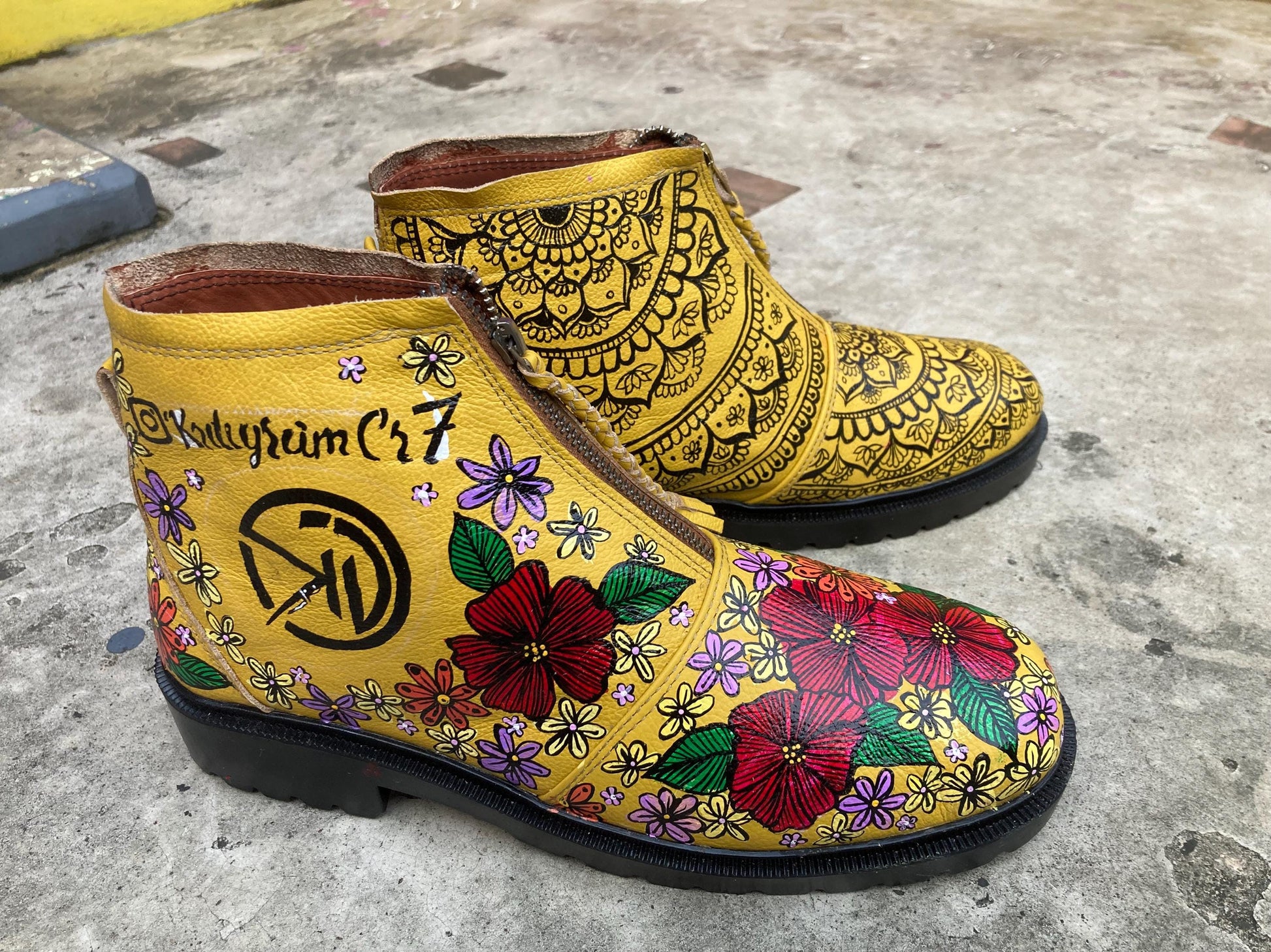 Custom Leather Shoes: Hand-Painted Design, Made to Order 9LC